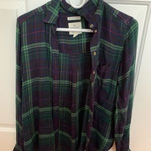 American Eagle Women’s Boyfriend Fit Flannel